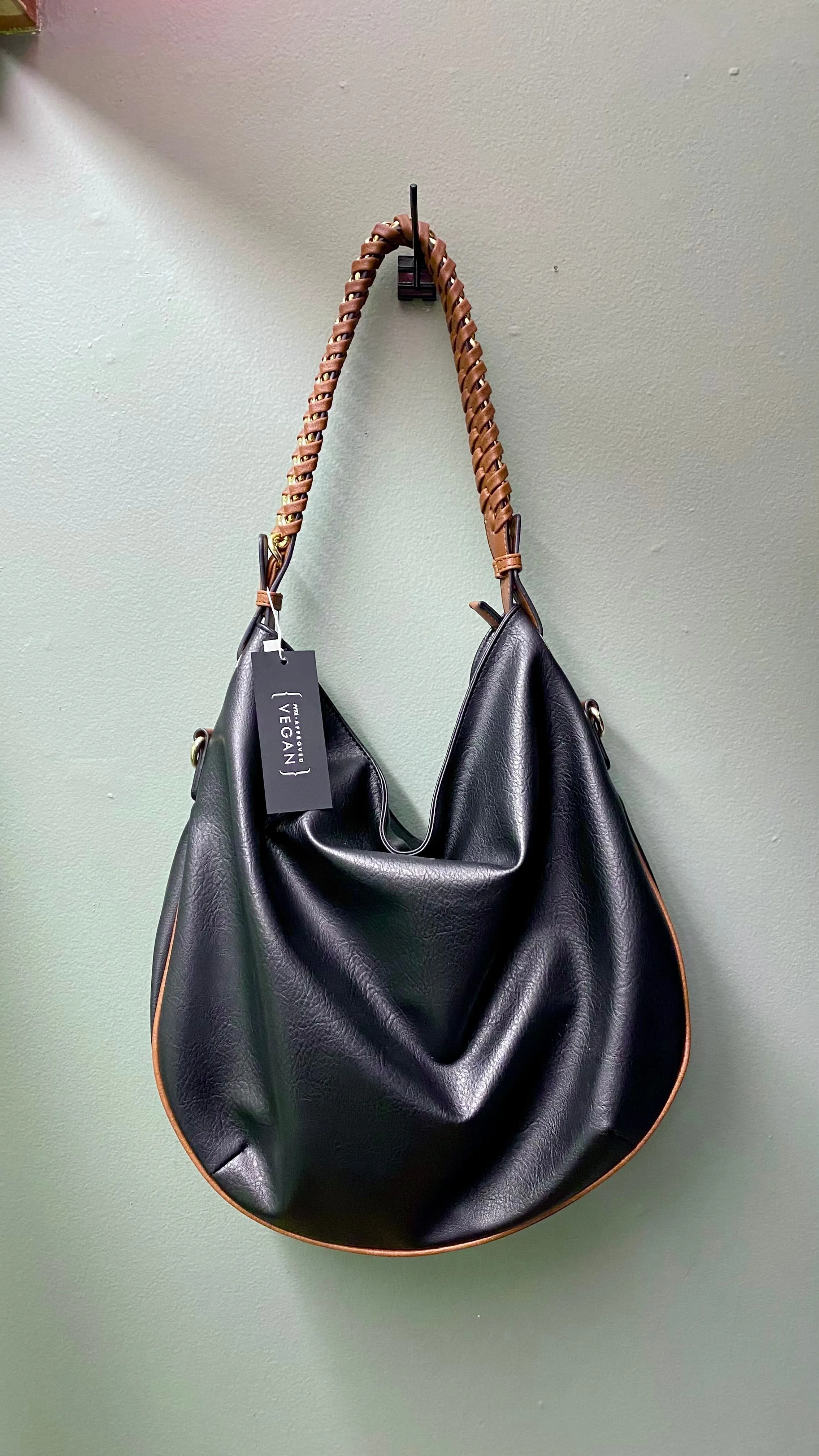 * Jen & Co. Slouched Shoulder Bag