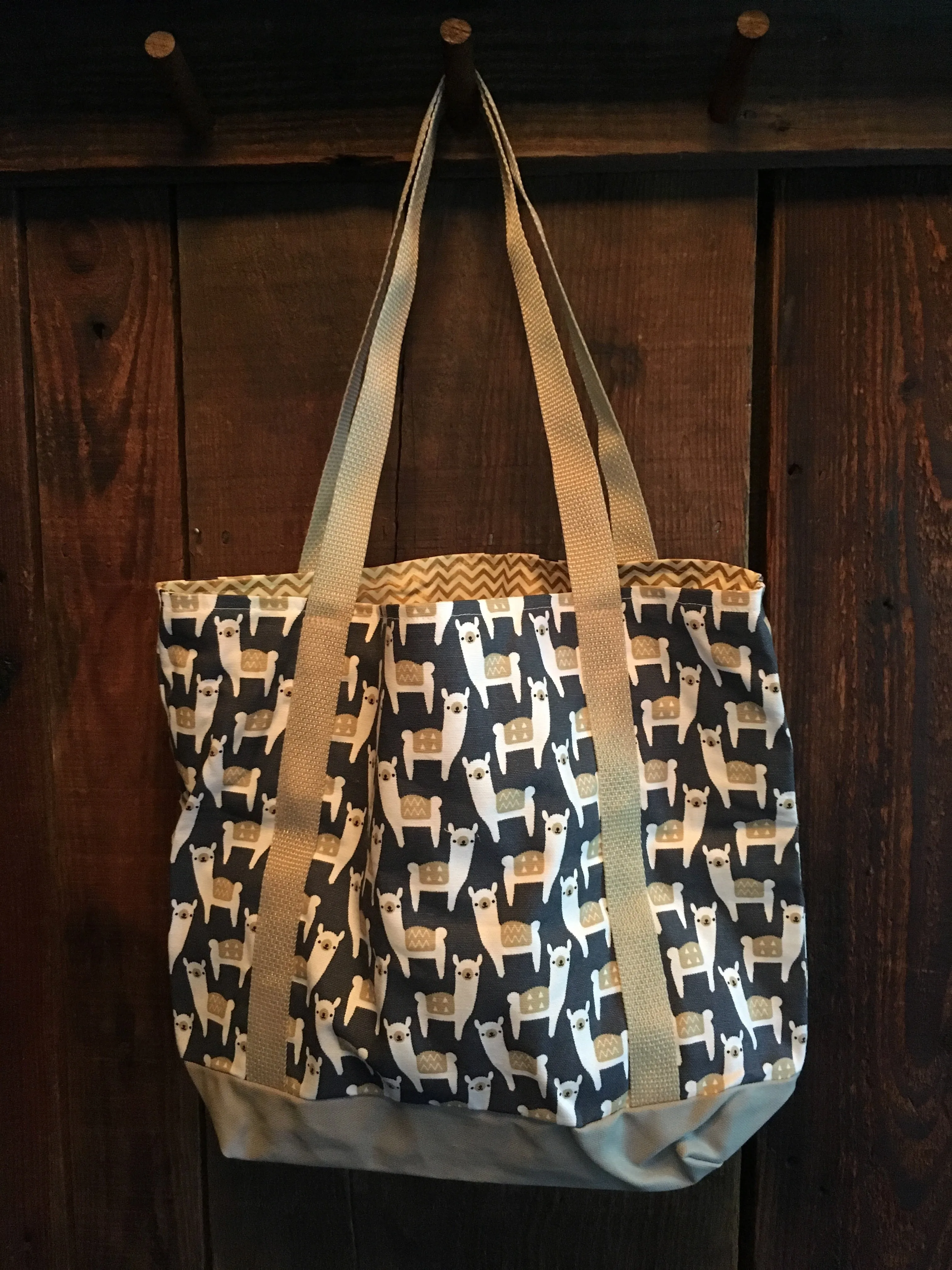 Canvas Alpaca/Sheep Print Tote Bag