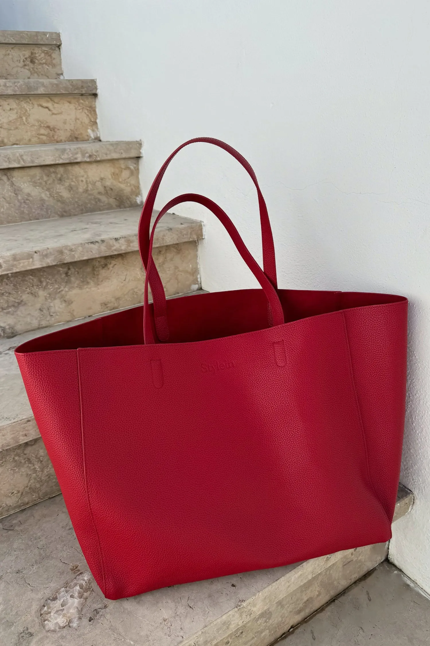 EVERYDAY SHOPPER - YACHT BAG RED STRUCTURED