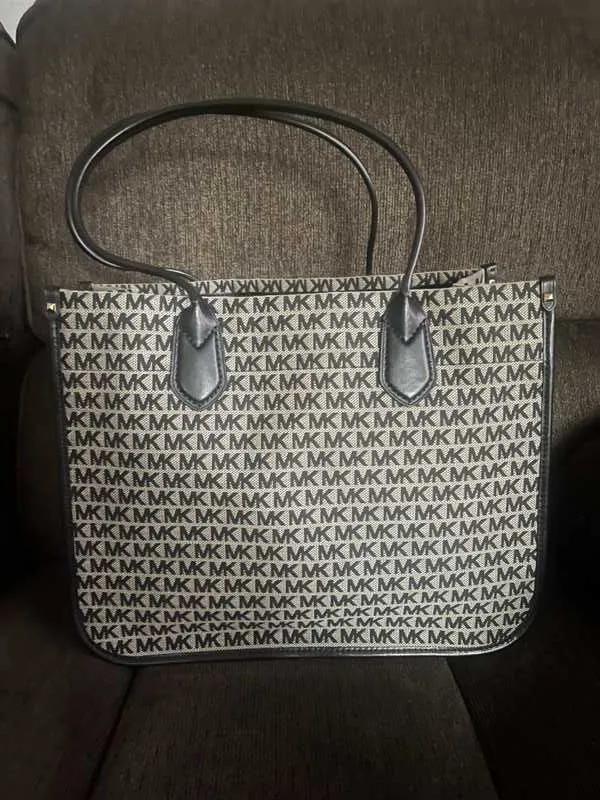 Heidi Large Logo Jacquard Tote Bag