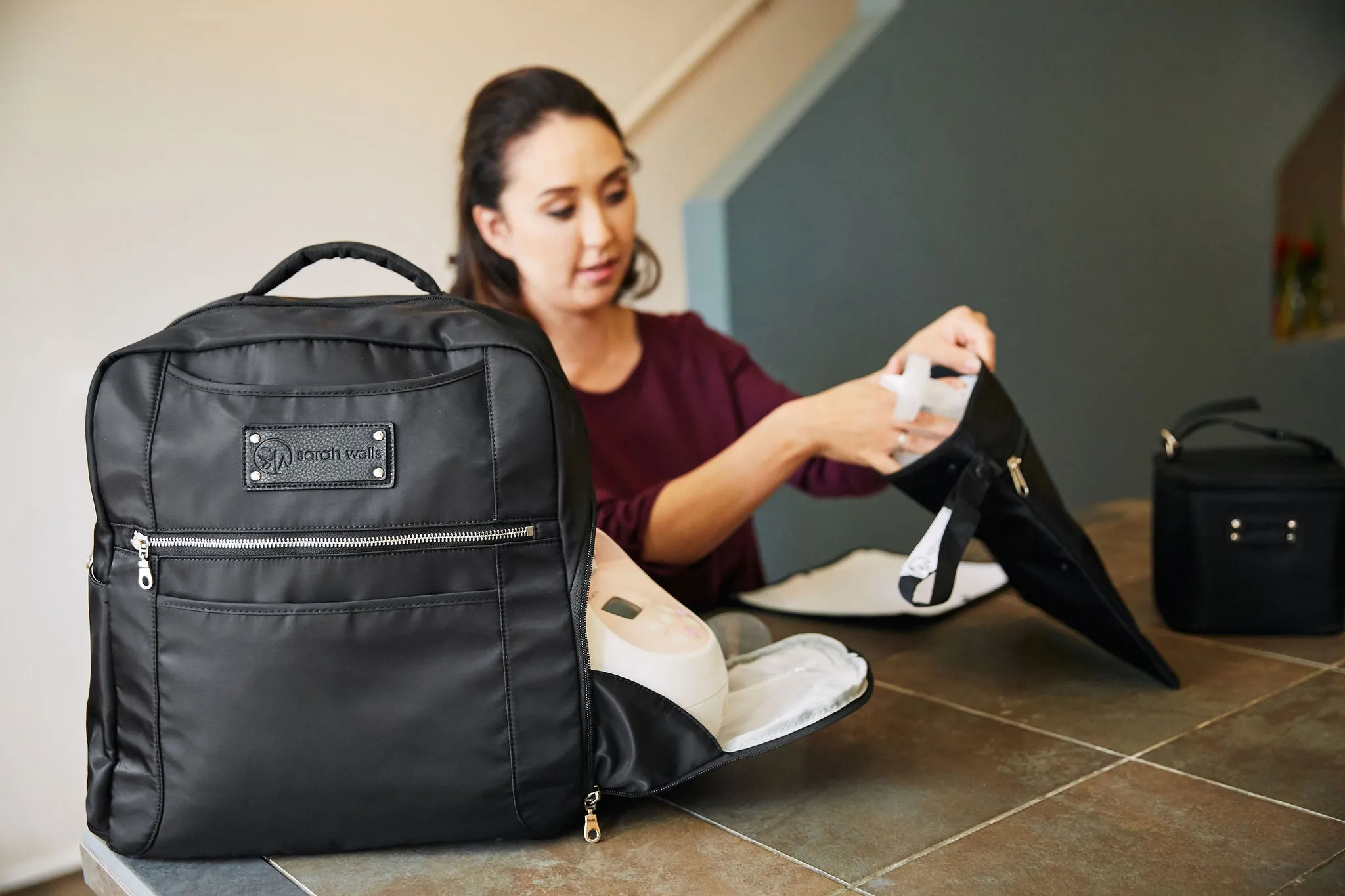 Kelly Breast Pump Backpack (Black)