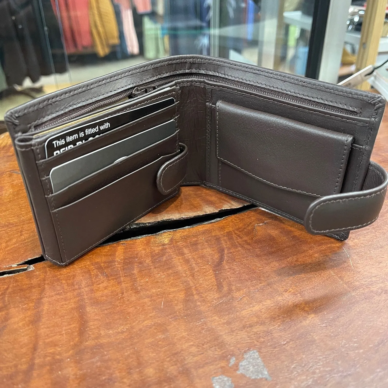 Oran Leather - Con Wallet - Black | Brown