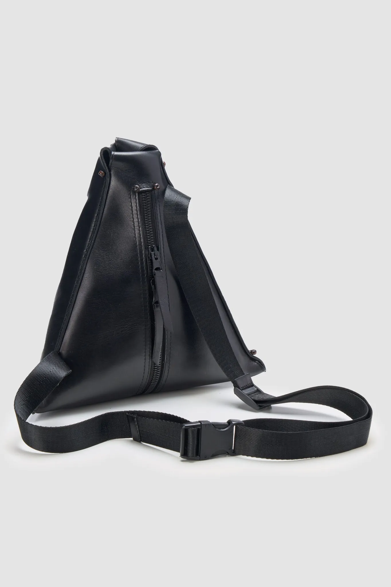 Pyramid crossbody bucket bag in black