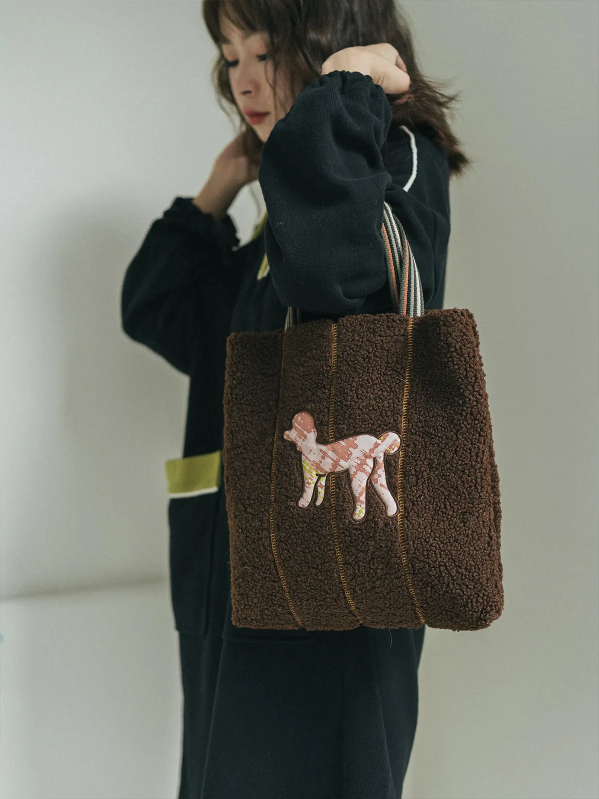 "Pan Pan" Shearling Tote Bag - Chocolate