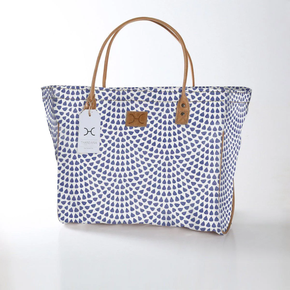 Thandana Laminated Fabric Medium Beach Bag