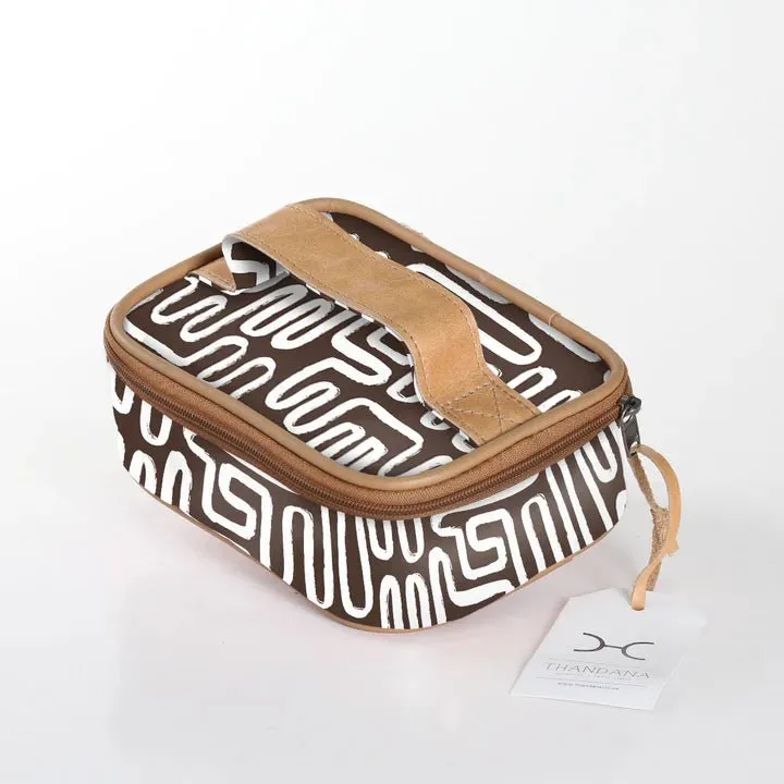 Thandana Laminated Fabric Single Toiletry Case