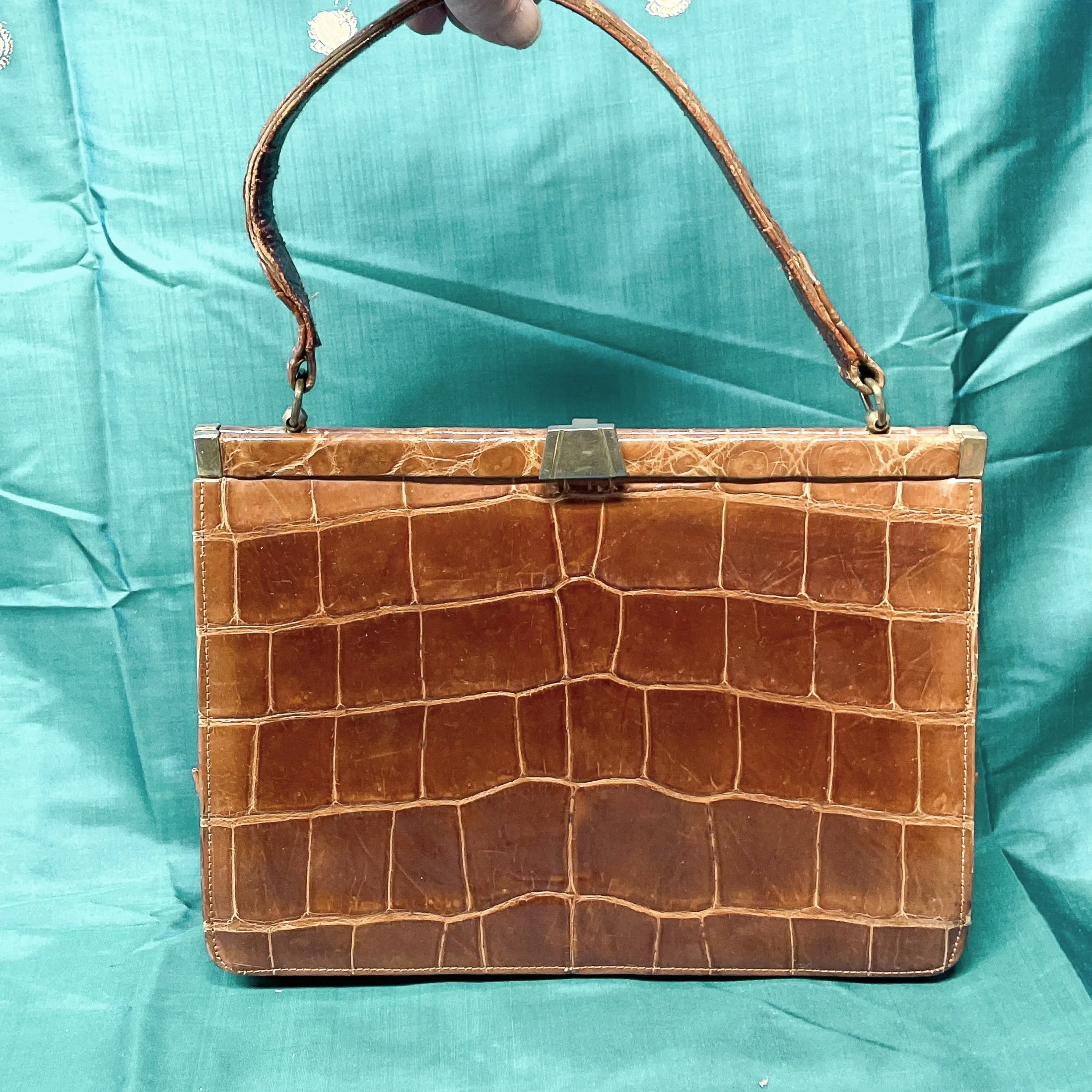 Vintage 50s/60s Alligator Handbag, Top Handle Brass Fittings